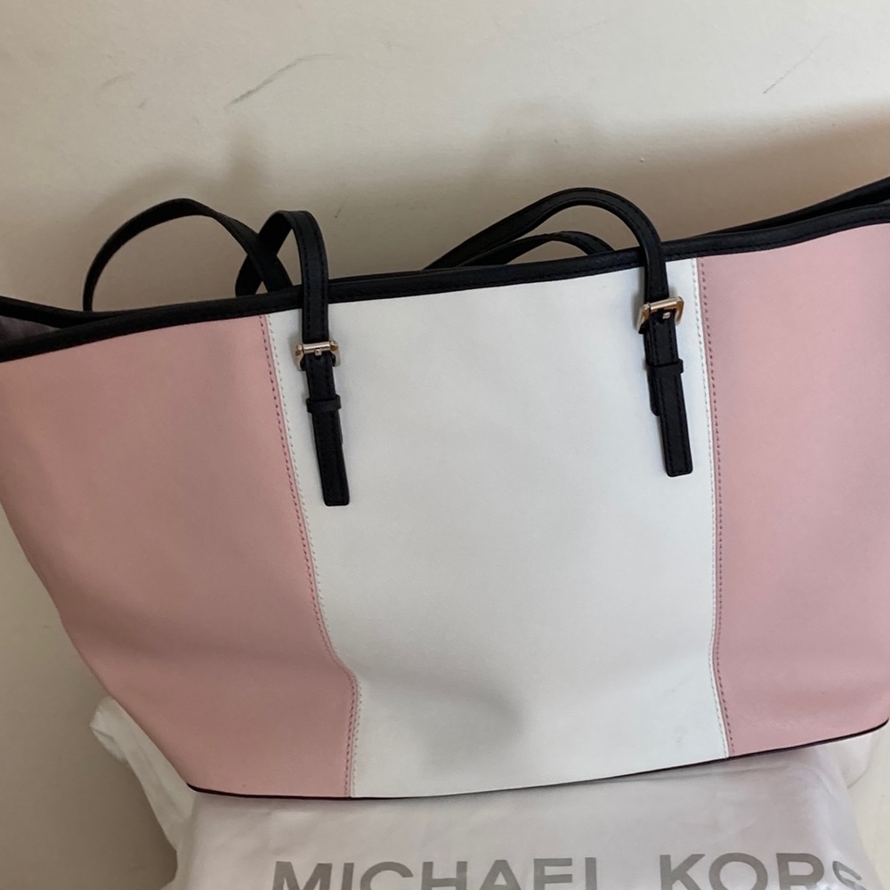 Michael Kors Tote